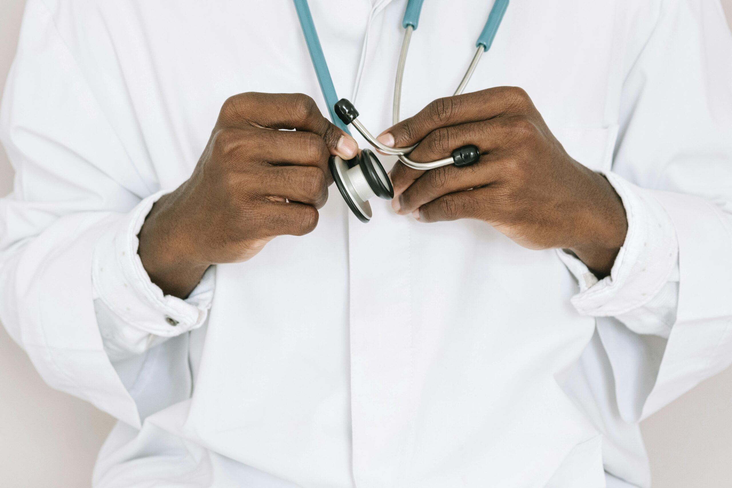 gp doctor, family doctor